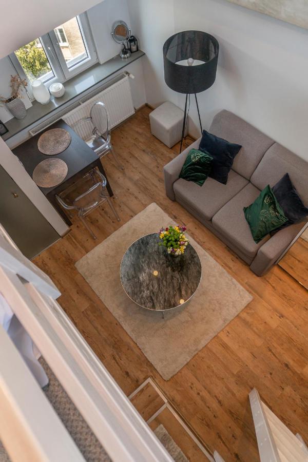 Warynskiego 9 - Piekna Panorama Miasta - Smart Tv 42 Cale - Wifi - Ekspres Kapsulkowy - W Pelni Wyposazona Kuchnia Варшава Экстерьер фото