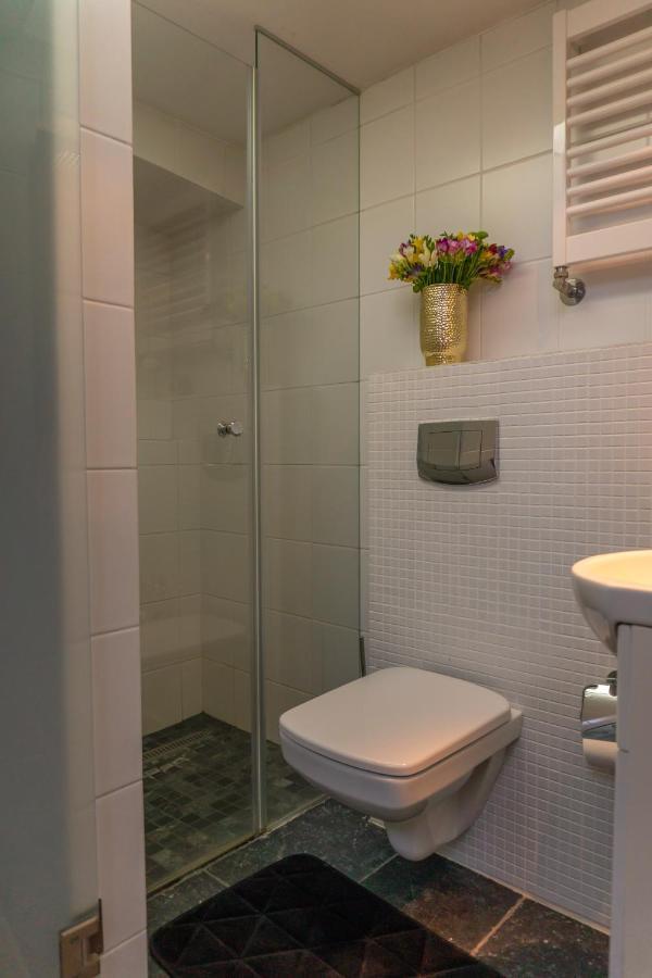 Warynskiego 9 - Piekna Panorama Miasta - Smart Tv 42 Cale - Wifi - Ekspres Kapsulkowy - W Pelni Wyposazona Kuchnia Варшава Экстерьер фото